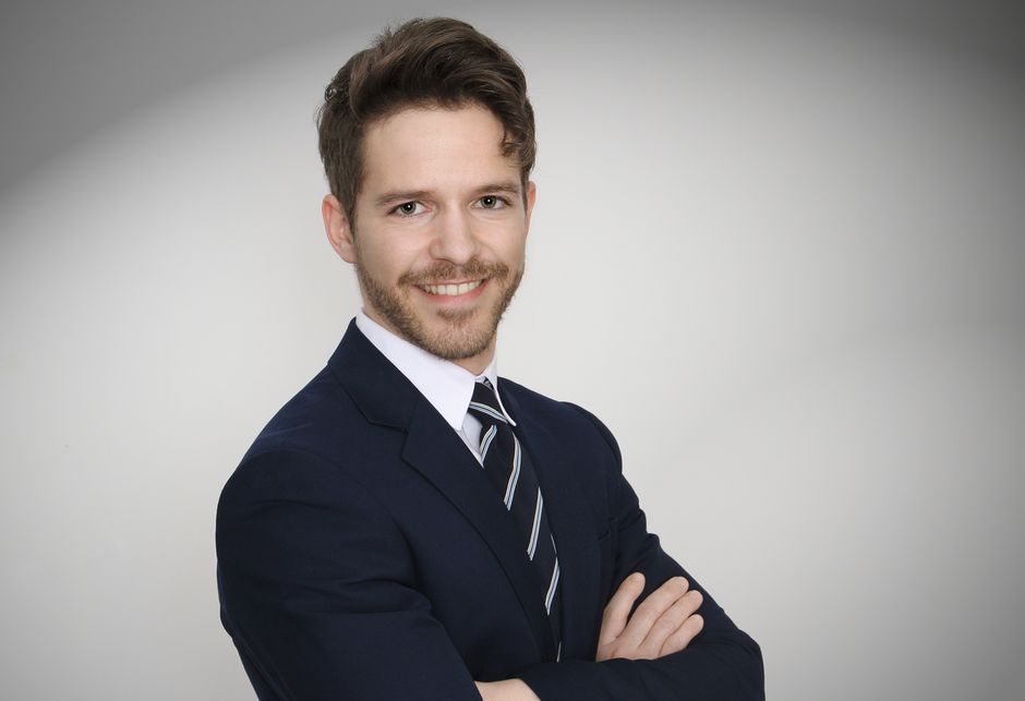 Businessfoto / Business Portrait / Bewerbungsfoto / Bewerbungsfotos Wien - München - Frankfurt - Hamburg - Köln - Berlin