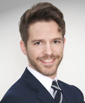 Bewerbungsfoto / Bewerbungsfotos Wien - Hamburg - Berlin - München -  Köln - Frankfurt